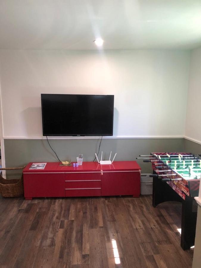 Entire Detached 3-Bedrooms Cute Home In Cornwall Area מראה חיצוני תמונה