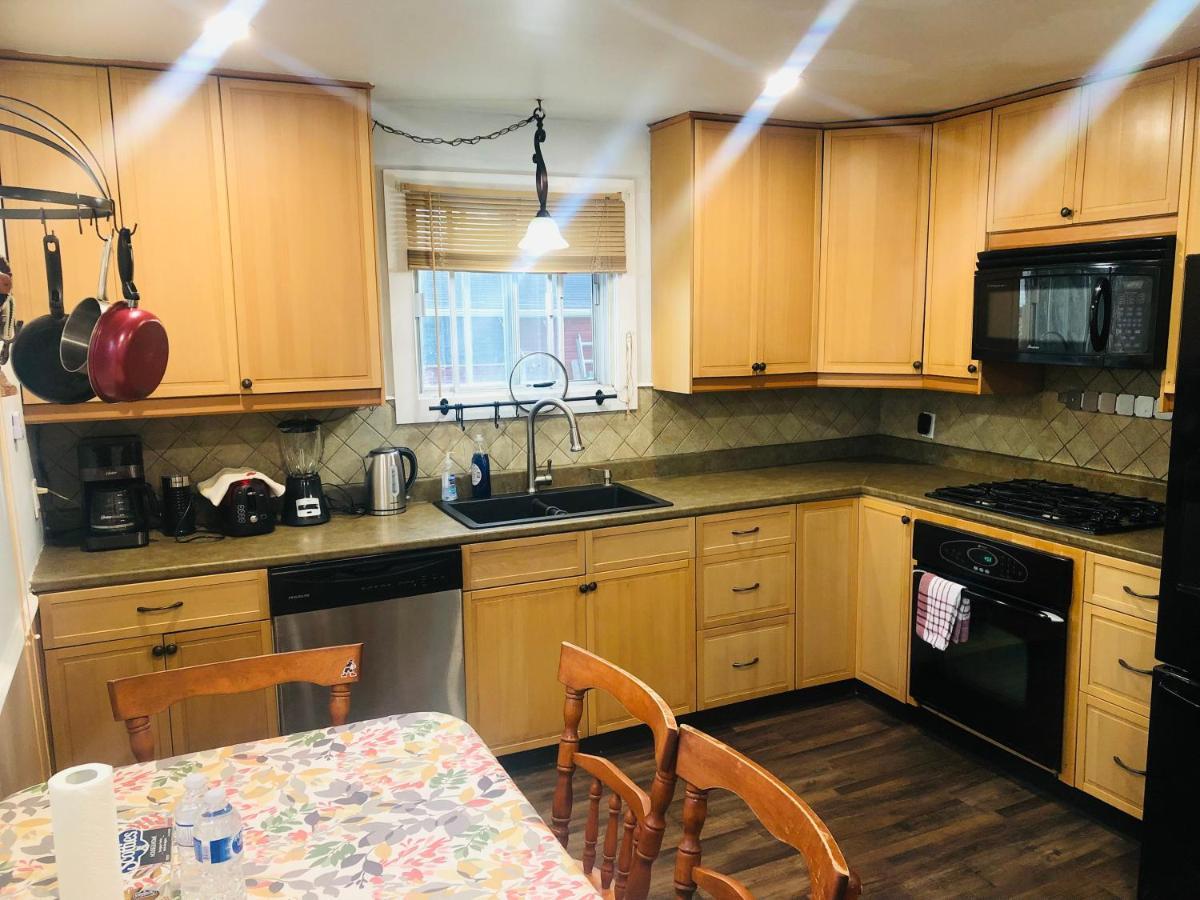 Entire Detached 3-Bedrooms Cute Home In Cornwall Area מראה חיצוני תמונה