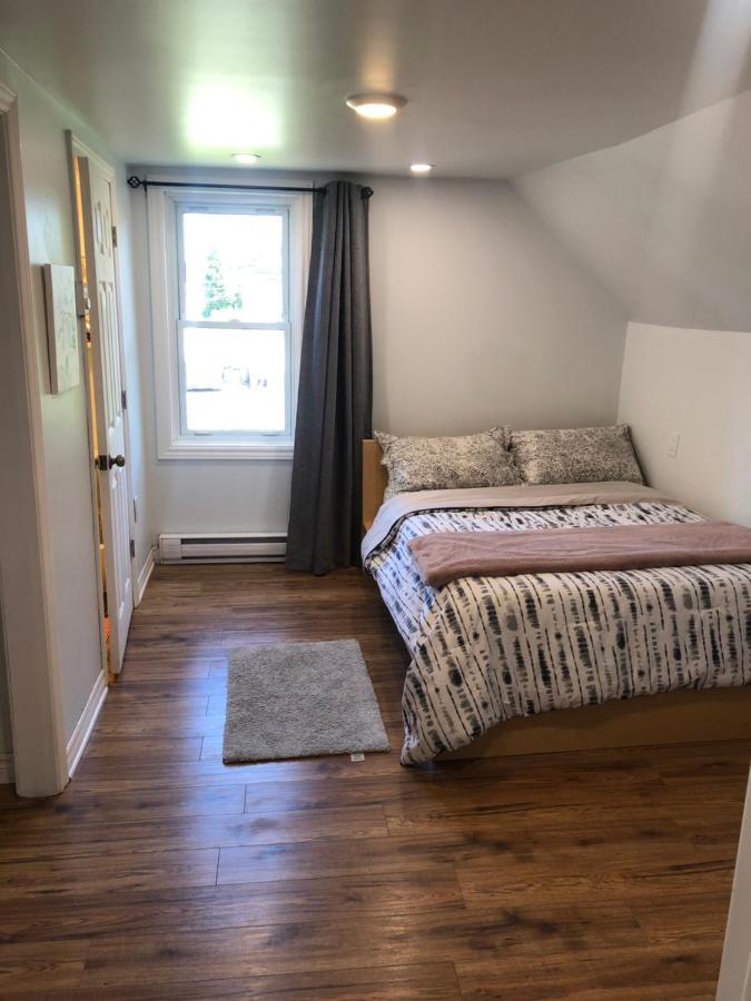 Entire Detached 3-Bedrooms Cute Home In Cornwall Area מראה חיצוני תמונה