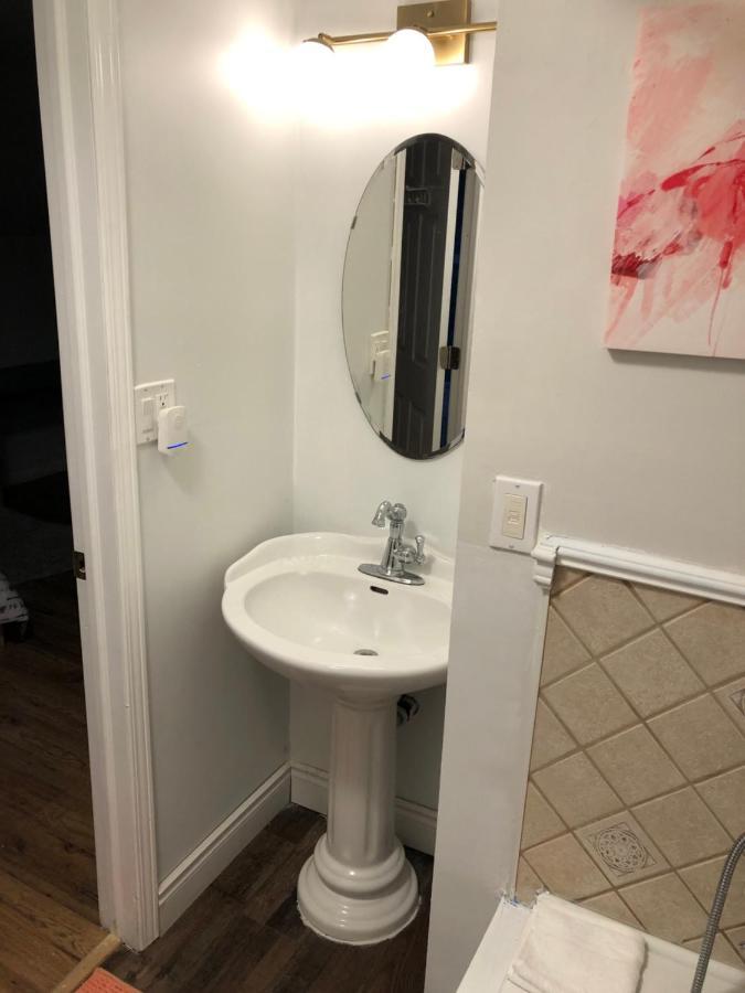 Entire Detached 3-Bedrooms Cute Home In Cornwall Area מראה חיצוני תמונה